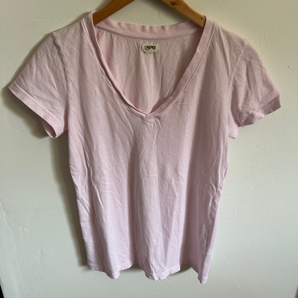 L’AGENCE V-Neck Tee - Picture 1 of 5